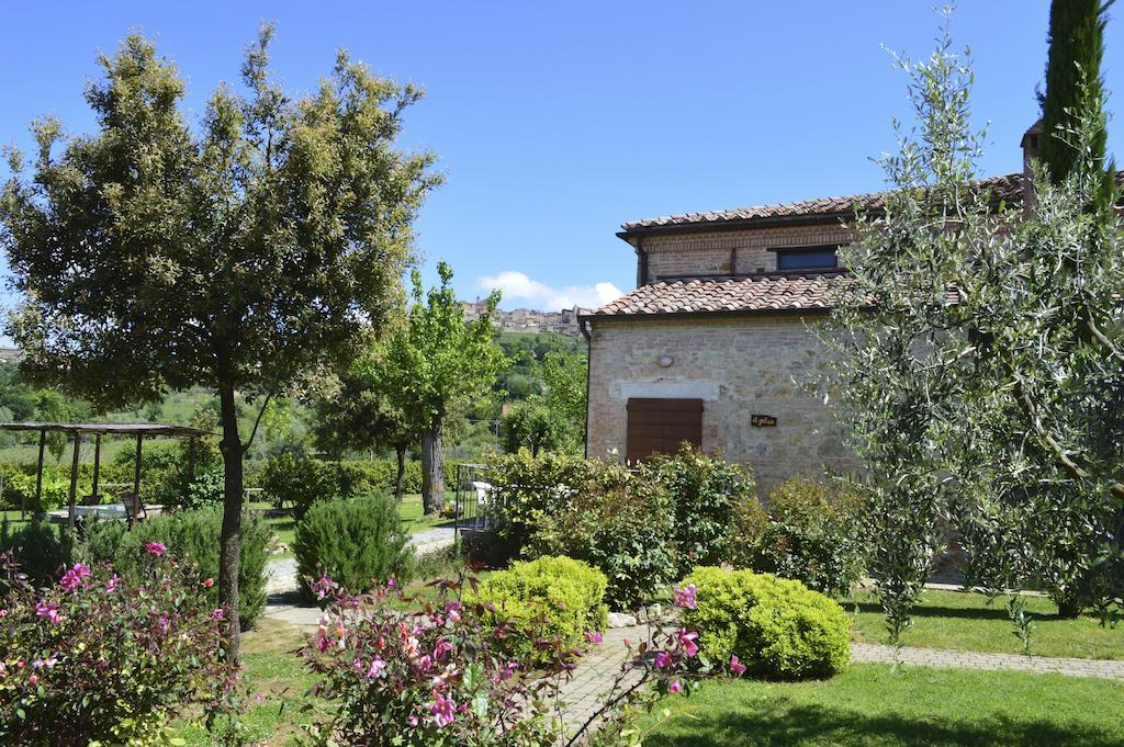 Il Palazzo Dei Diavoli Villa Montepulciano Stazione Rum bild
